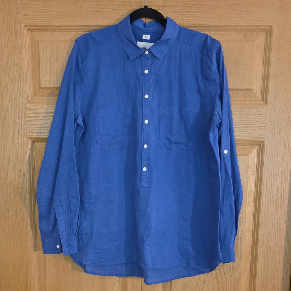 LOFT The‎ Softened Women's Casual Blue Button Down Shirt